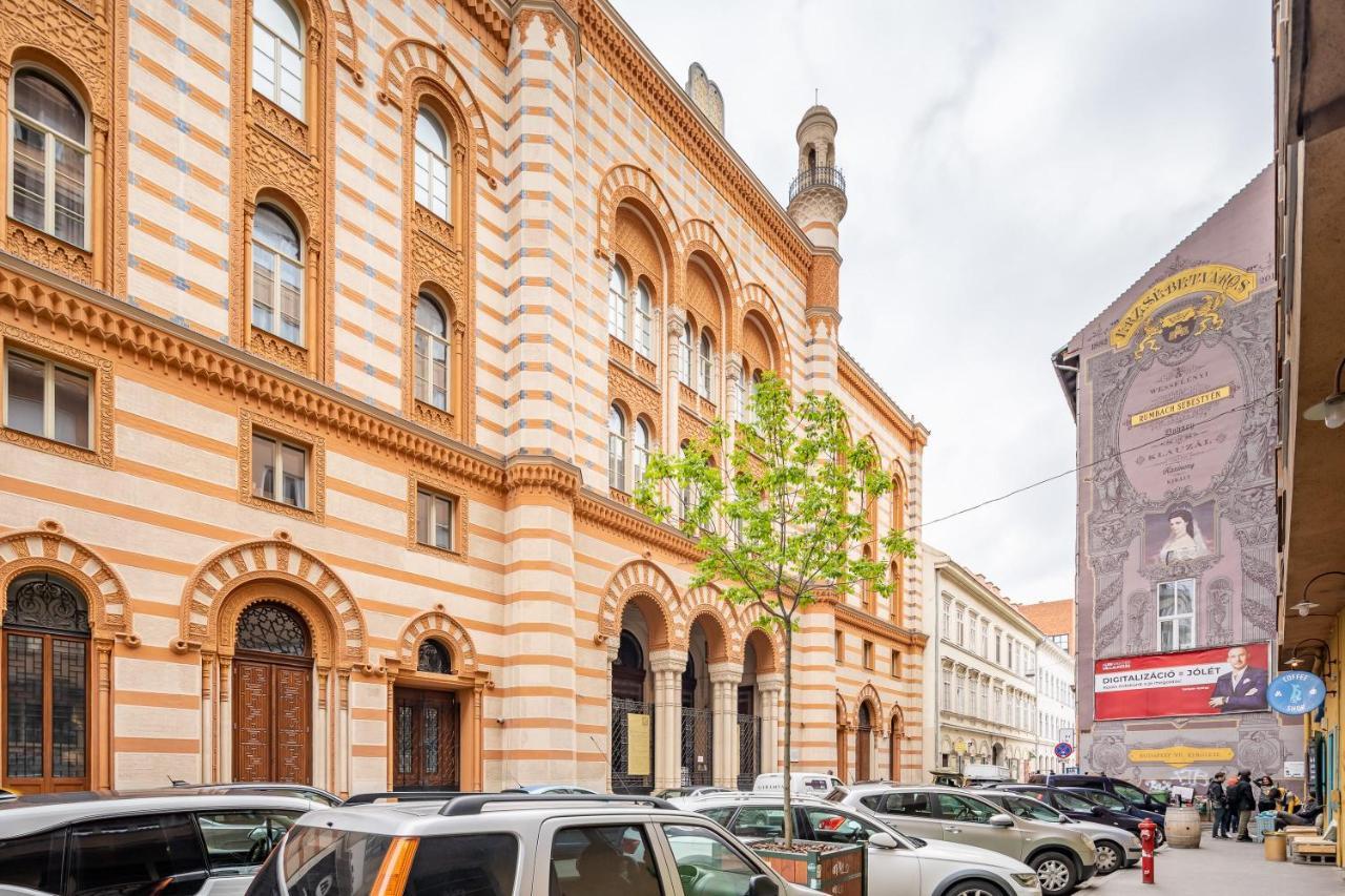 Convenient Super Central Stay Budapest Bagian luar foto