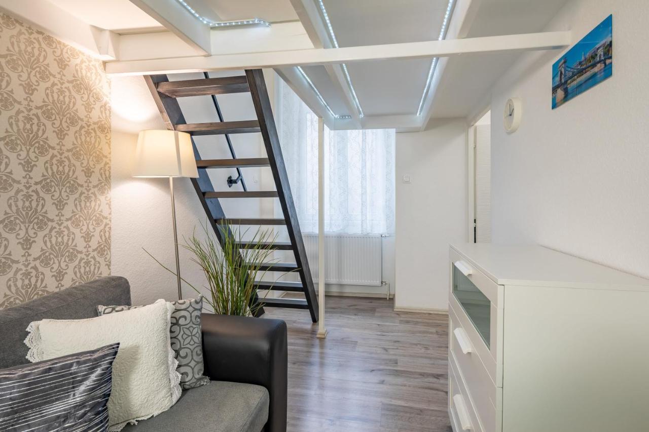 Convenient Super Central Stay Budapest Bagian luar foto
