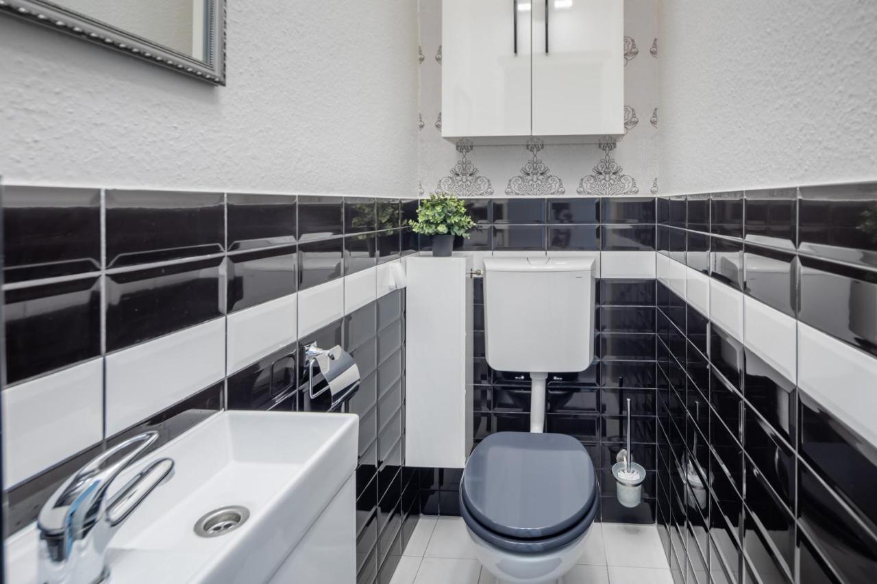 Convenient Super Central Stay Budapest Bagian luar foto