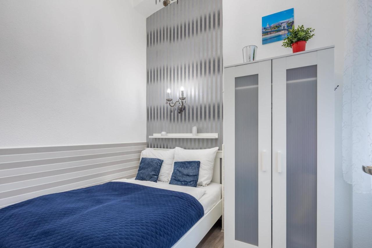 Convenient Super Central Stay Budapest Bagian luar foto