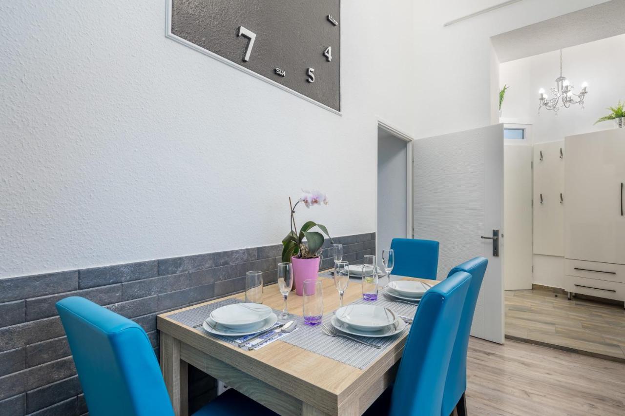 Convenient Super Central Stay Budapest Bagian luar foto